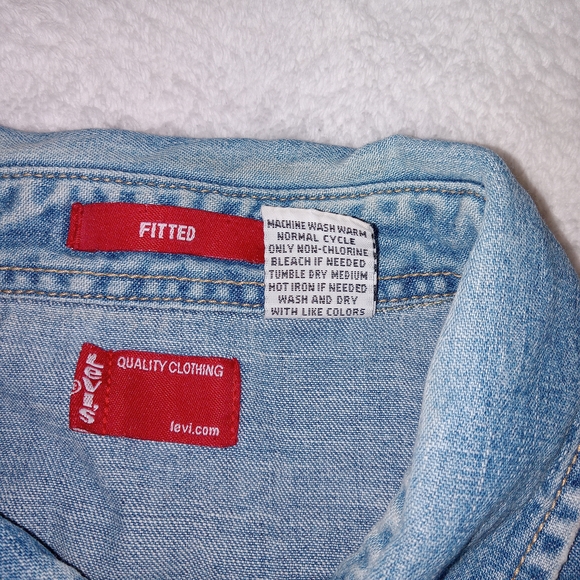 Levi's Denim Pearl Snap Shirt Men XL Lightwash Vintage Y2K Grunge Cowboy Western - Picture 11 of 14